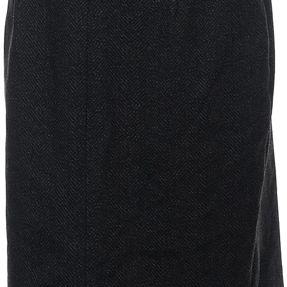 RAFFINALLA Elegant Black Textured Pencil Skirt - Picture 9 of 10